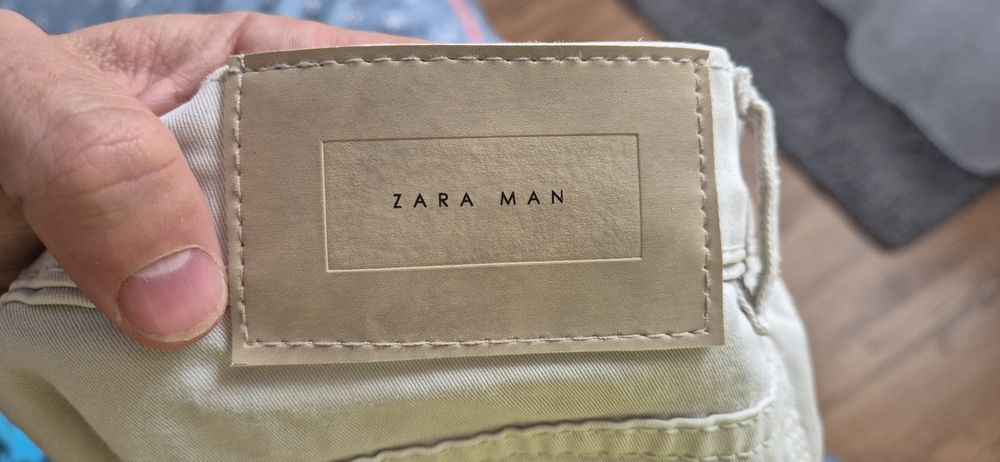 Pantalon Zara casual barbati