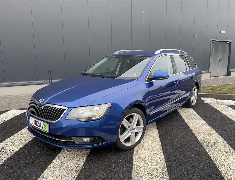 Skoda Superb 2015/Led /Bi-xenon/Navi /Top!
