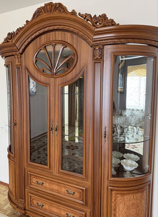 Жоғары сапалы материалдан жасалған.