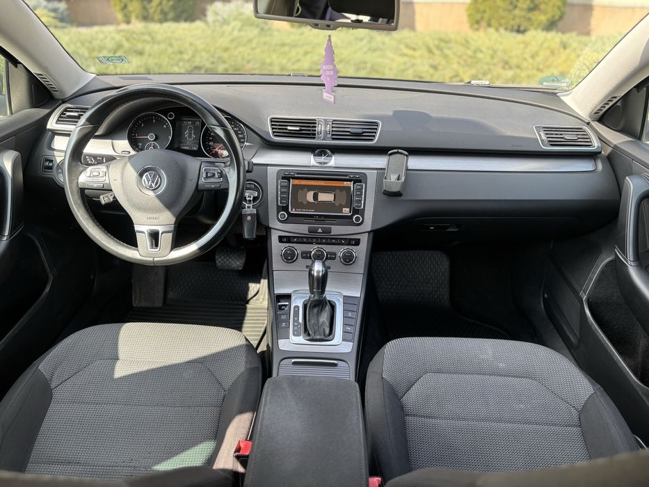 Volkswagen Passat DSG Bi-Xenon LED  Navigatie  Import Germania