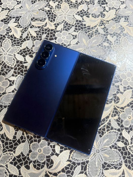 Samsung galaxy Z FOLD 7
