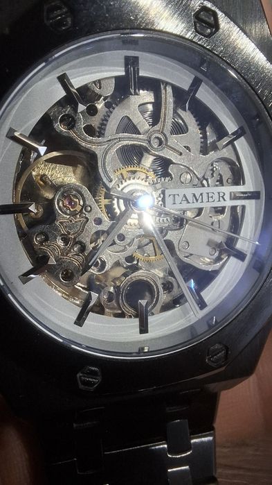 Срочно продам .часы TAMER  скелетон. Серия: мегаполис
