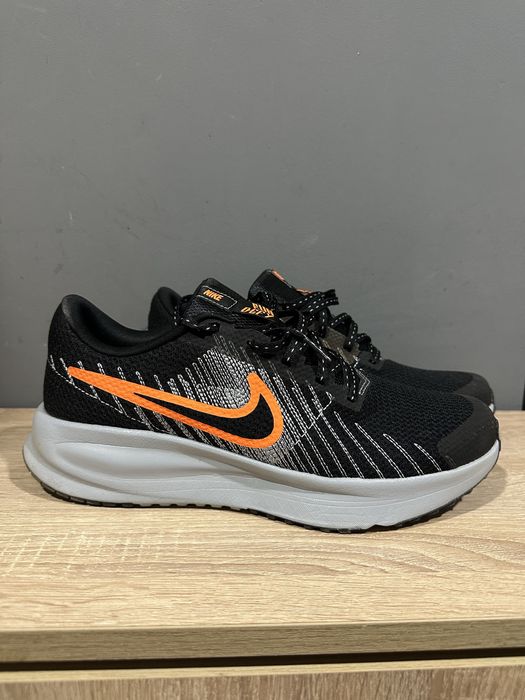 Nike Обувки run defy