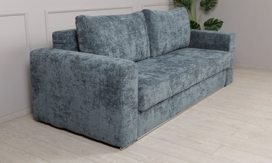 Продам качественный диван