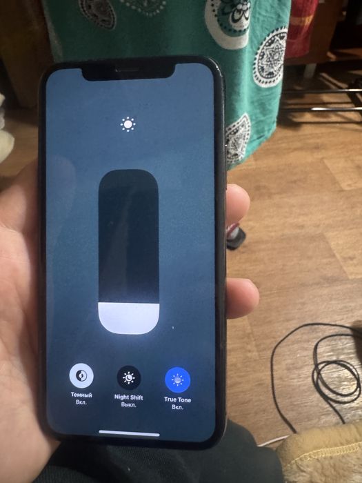 Срочно продаю iphone xs