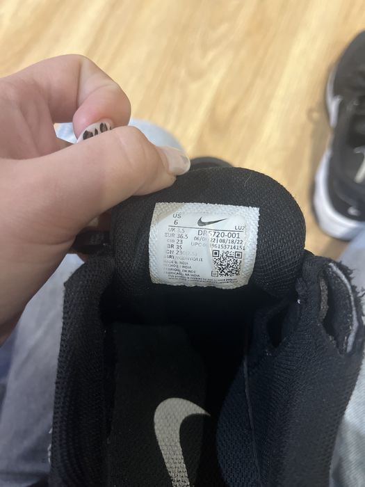Nike маратонки 36,5