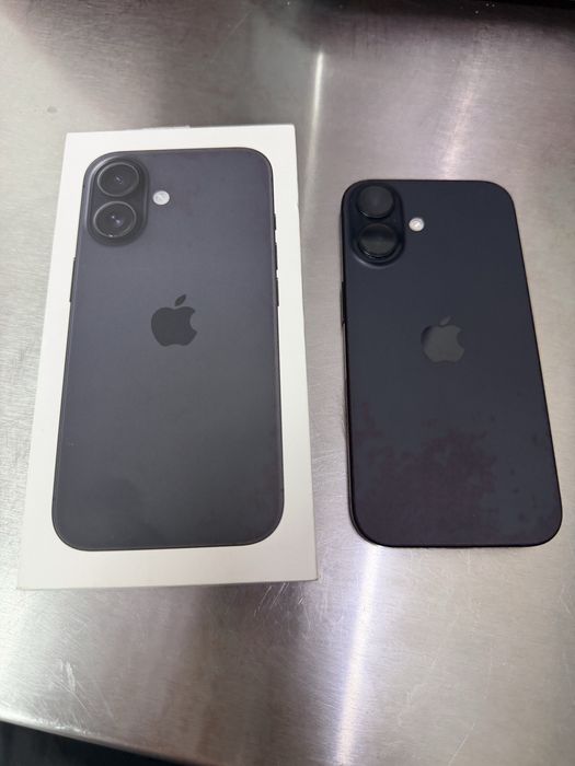 Продам Iphone 16