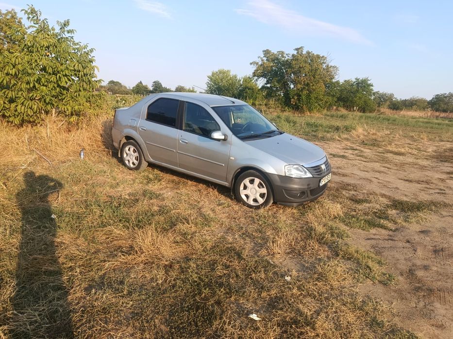 Inchiriez/Ramanere Logan Uber/Bolt , Glovo/uz personal BUCURESTI/ILFOV