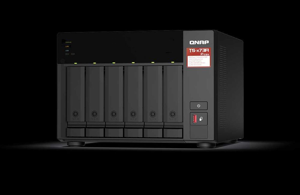 Vand NAS QNAP 673A 6-Bay, AMD Ryzen, 32GB, GARANTIE 24 LUNI, CA NOU!