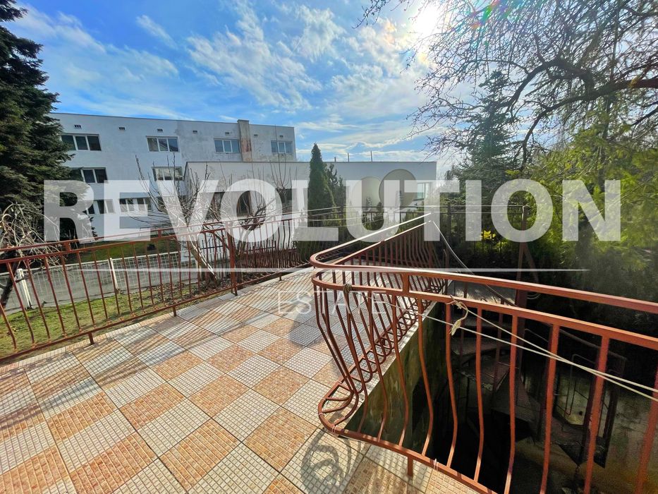 Дава се под наем Двустаен апартамент в к.к. Св.Св. Константин и Елена - 50 кв.м за 400 € - Снимка #6