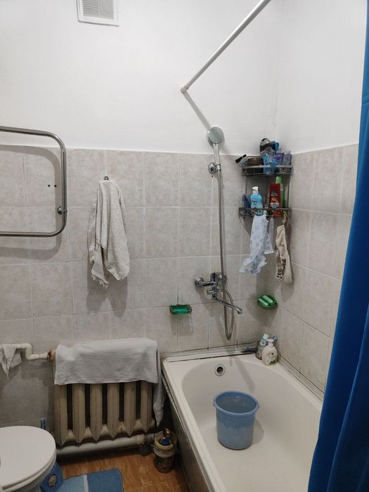 Мирабадский район, Куйлюк Массив 1( кирпичный дом) 2/4/4