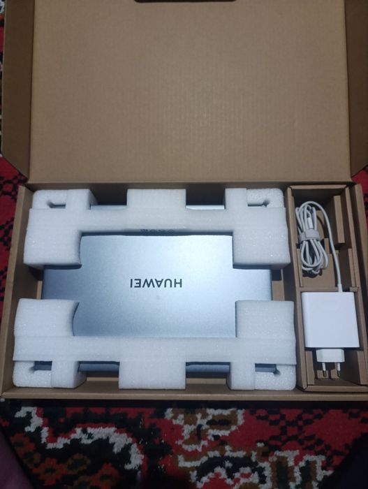 Huawei komputer narxidan