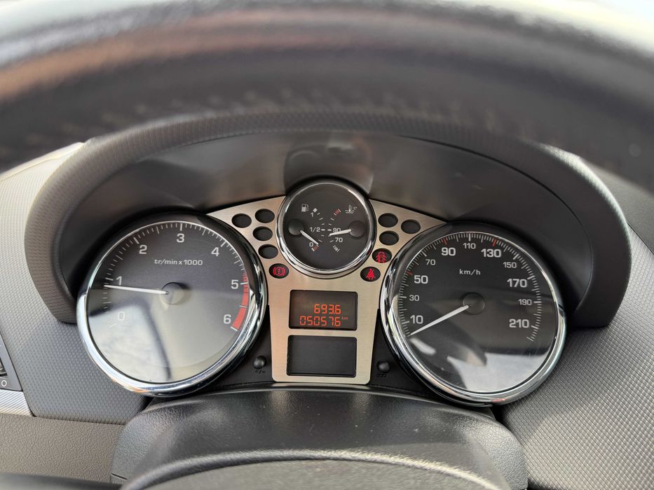 Peugeot 207 1.4 HDI