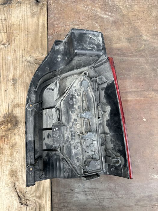 Volkswagen T5 ляв стоп