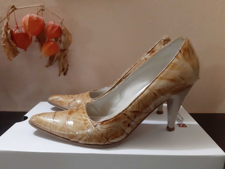 Pantofi de piele, mărimea 36