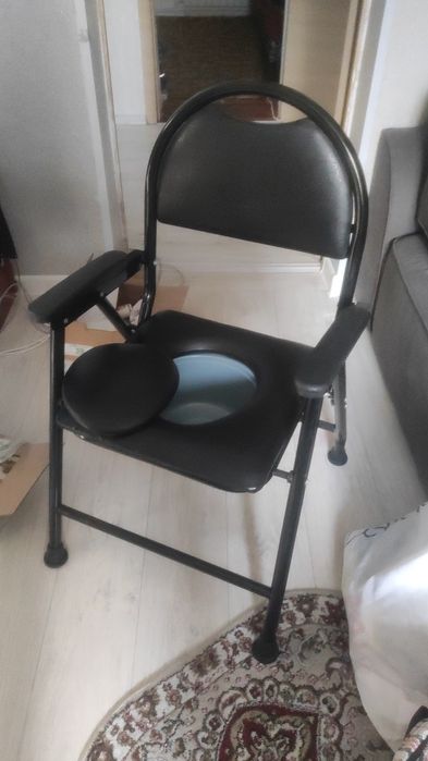 Туалет стульчик кресло