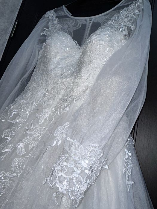 Продам свадебное платье срочно