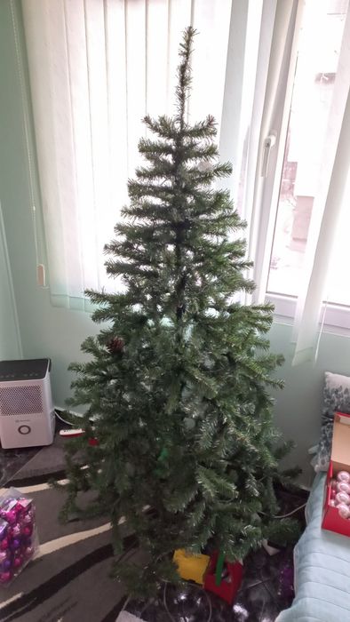 Елха 180см с метална стойка