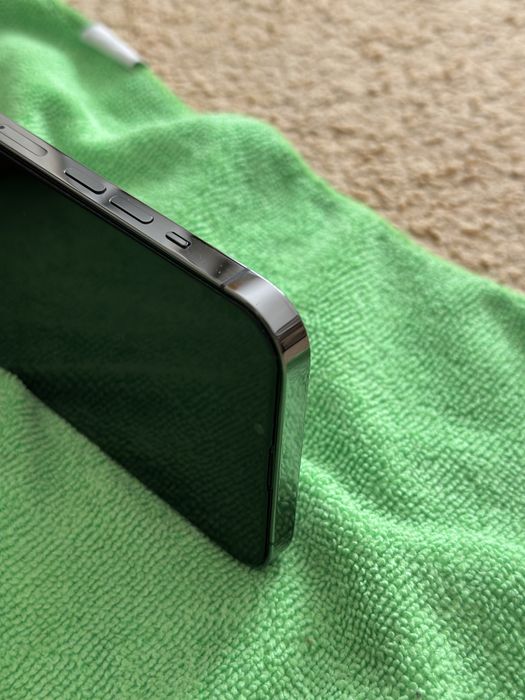 iphone 13 pro max impecabil (estetic ca nou)