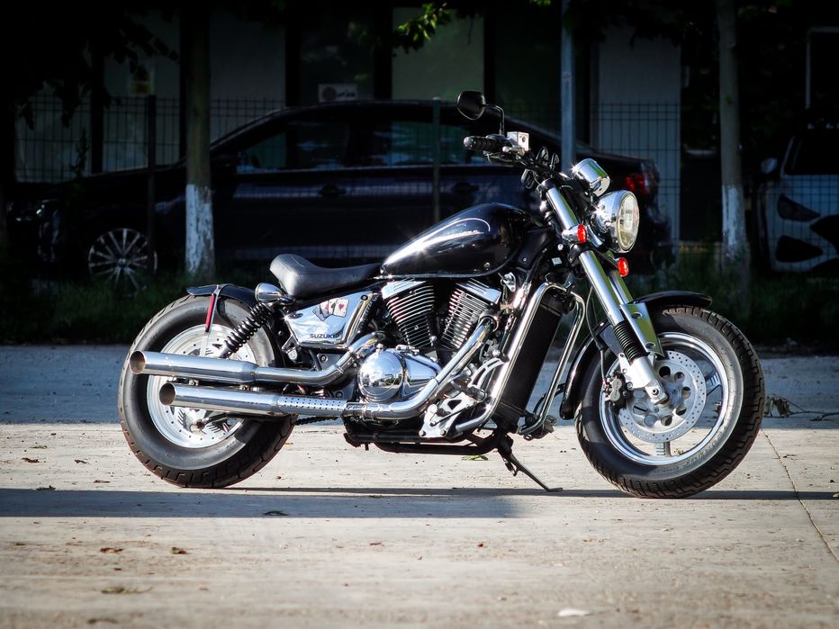 Bobber Suzuki marauder vz800