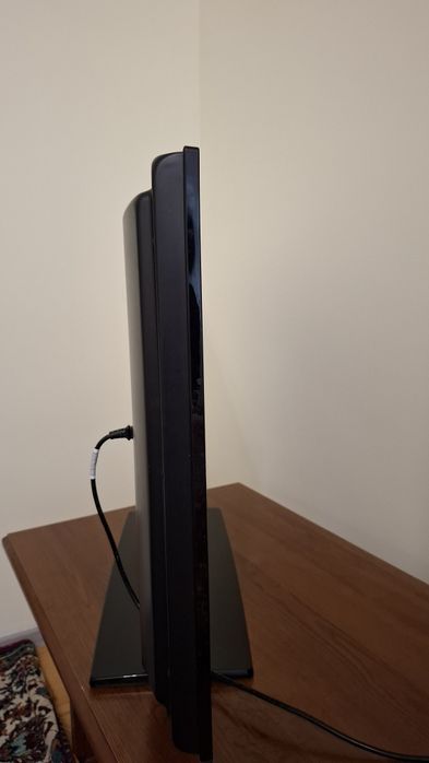 Телевизор  ЖК Samsung, диагональ 102