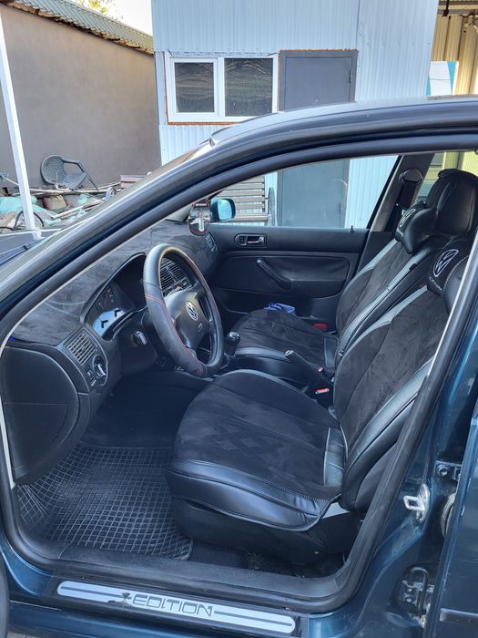 Продаётся Машина