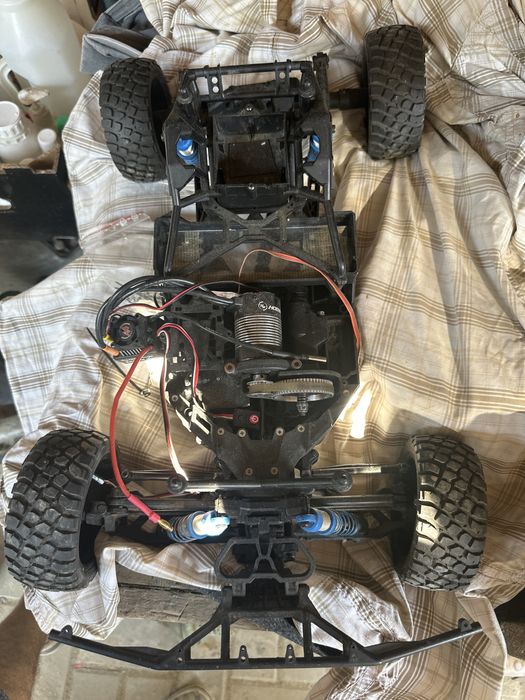 Axial RC Trophy 1/10