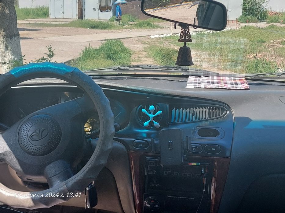 Daewoo leganza 1999года