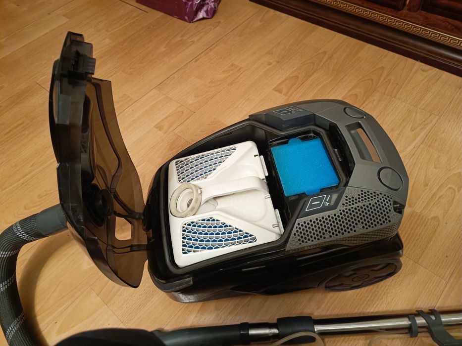 Продам Пылесос Thomas Parket моющий