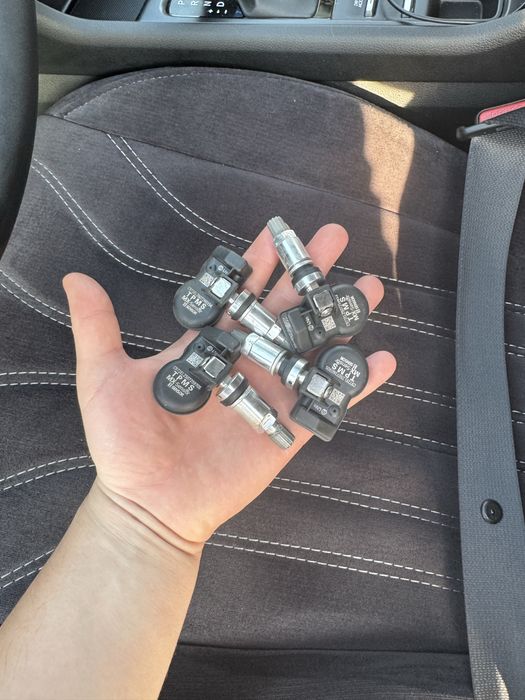 Датчики давления в шинах универсальные