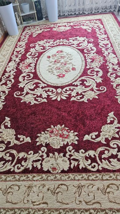 Продам натуральный ковер