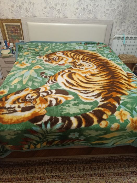 Покрывало на кровать мягкая