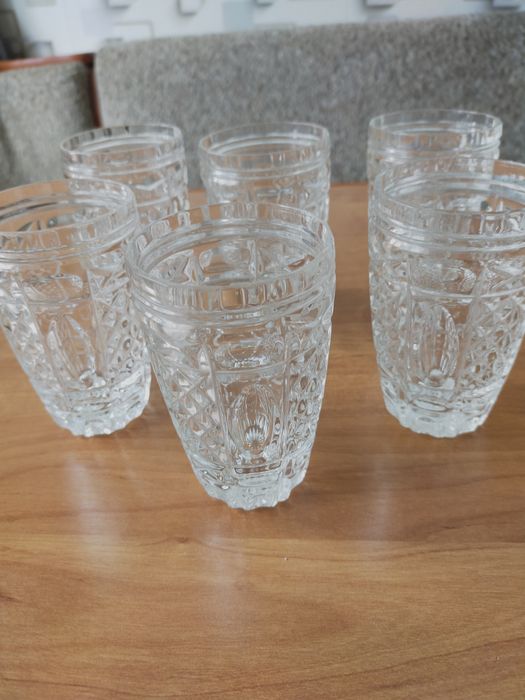 Продам хрустальные стаканы