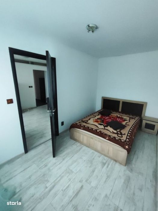 Apartament de 3 camere, 37.33 mp., zona Micro 3