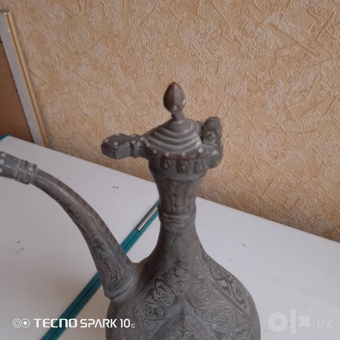 Антикварный кумган,медный.Резной с узором.
