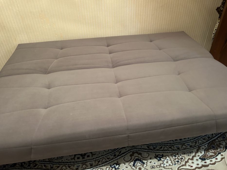 Продам диван книжка