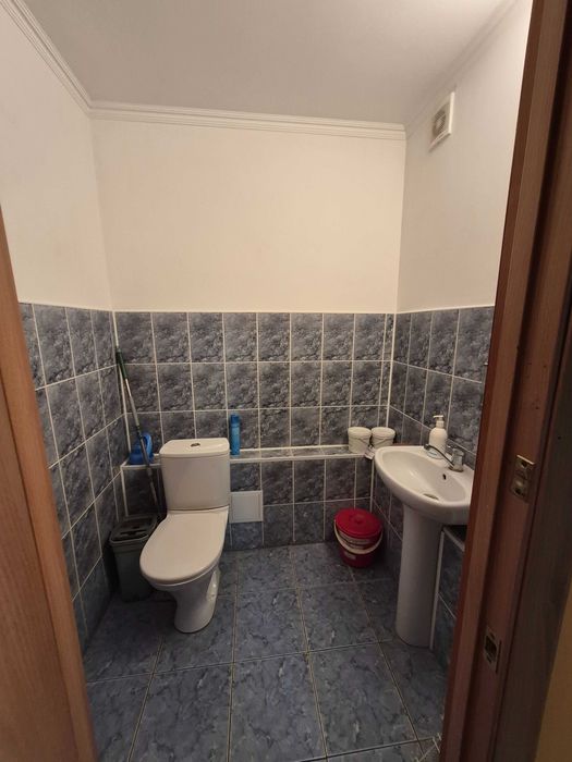 продам помещение офиса ( медицинский центр)