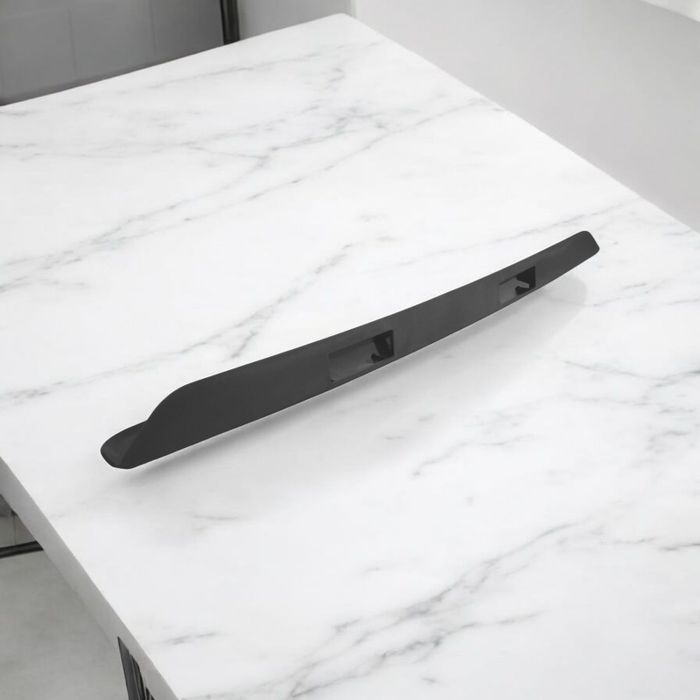 Лайстна с отвори за подсветка за регистрационен номер за VW Caddy