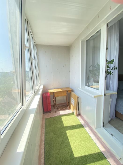 Продаётся в 4 микрорайоне 3-х комн. квартира