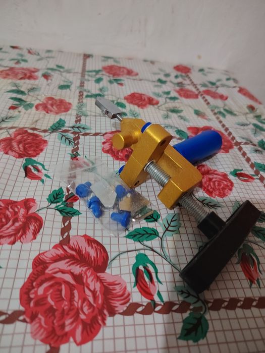 Ручной резак для плитки и стекло