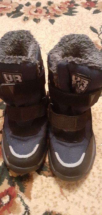 Продам детский сапогиги зима