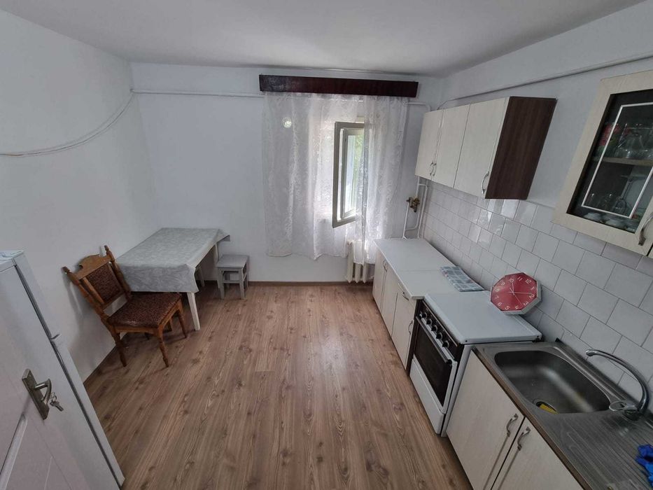 Apartament de inchiriat