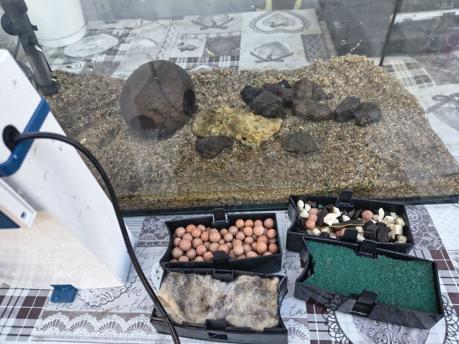 Acvariu 60l complect utilat