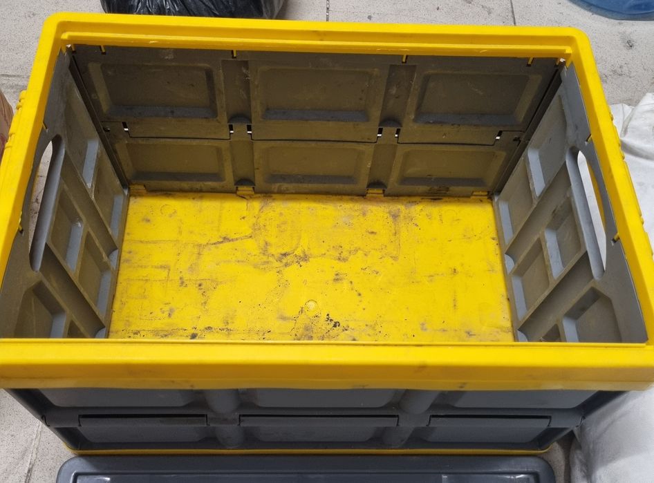 Складной пластиковый ящик