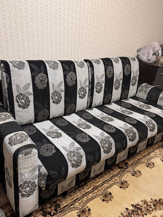 Диван для гостинной