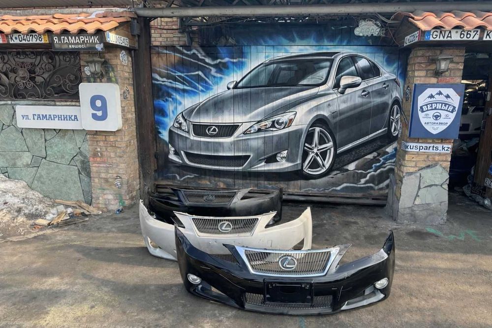 Бампера  Lexus Is250, 300, 350