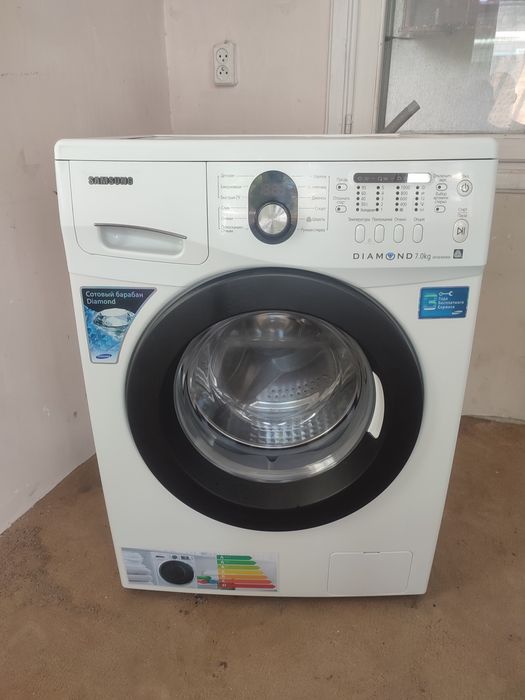 Стиральная машинка Samsung 7kg полноразмерная