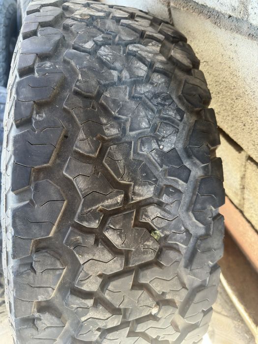 Maxxis Bravo AT-980 LT285/70R17 дискімен