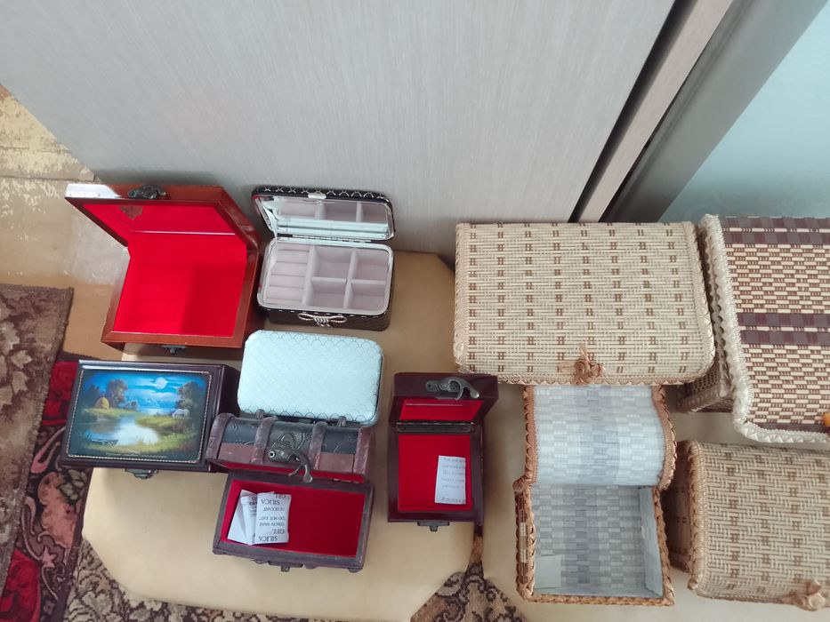 Продам сувениры новые