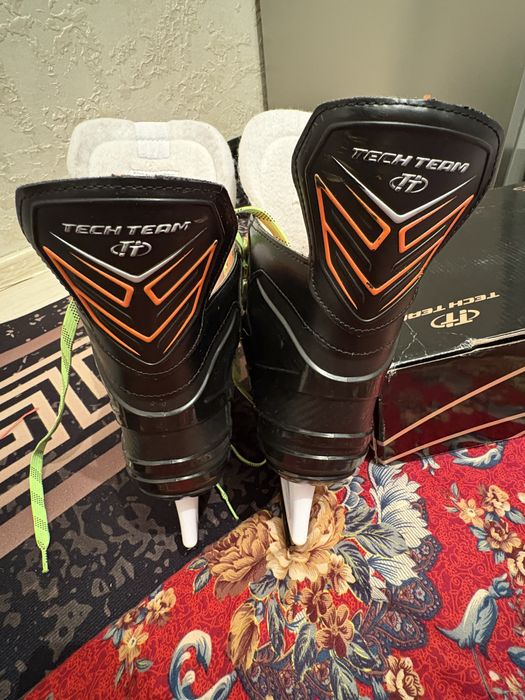 Коньки сатылады